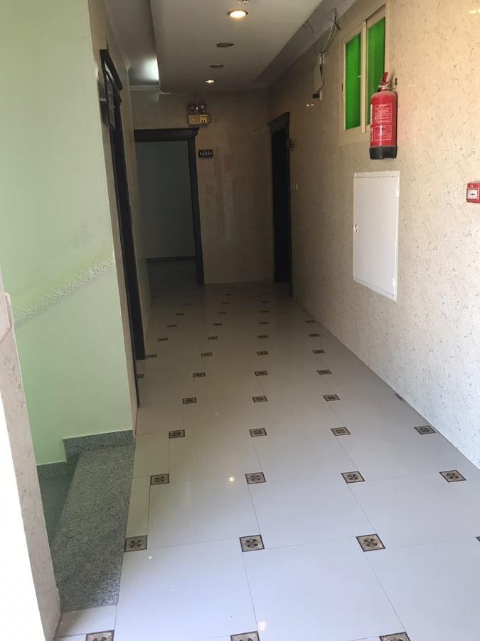 阿尔玛坎阿尔莫萨弗106号酒店 利雅德 外观 照片