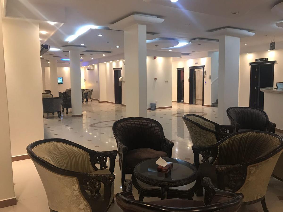 阿尔玛坎阿尔莫萨弗106号酒店 利雅德 外观 照片